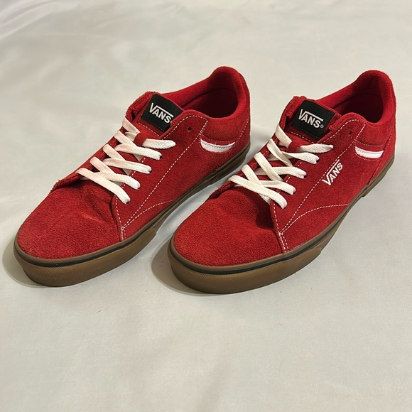 Vans Red Suede Leather Seldan Low Top Lace Up Skate Men’s Sneakers - Picture 1 of 6